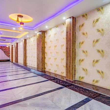 Hotel Fabexpress Ss Grand Banthra Sikandarpur Zewnętrze zdjęcie